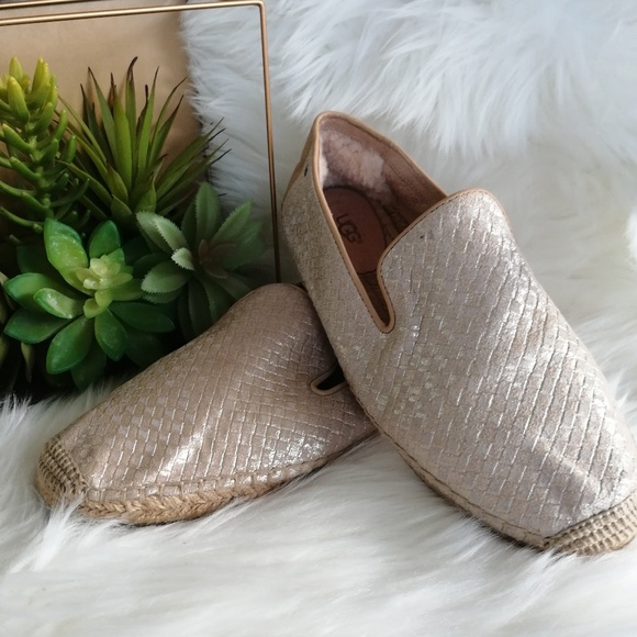 Ugg loafers - Picture 2 of 8